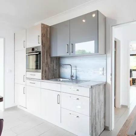 Nemo Apartment *